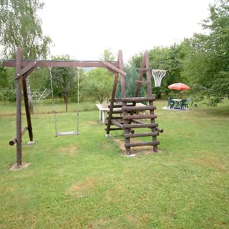 Holiday home Holiday In Pisek/sudbohmen 30473